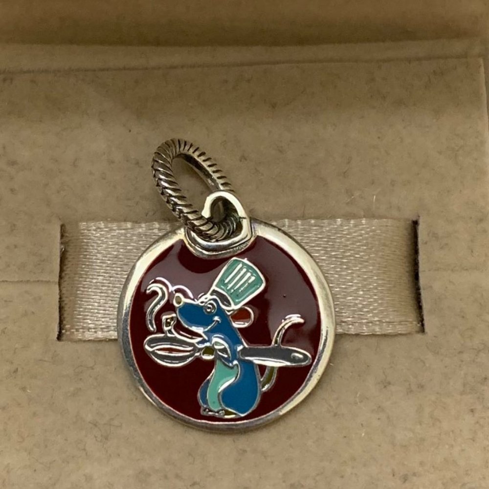 Pandora 2021 Disney International Food Festival Charm.Last 3 photos are mine-OBO